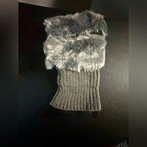 Elegant Gray Faux Fur Women's Boot Cuffs